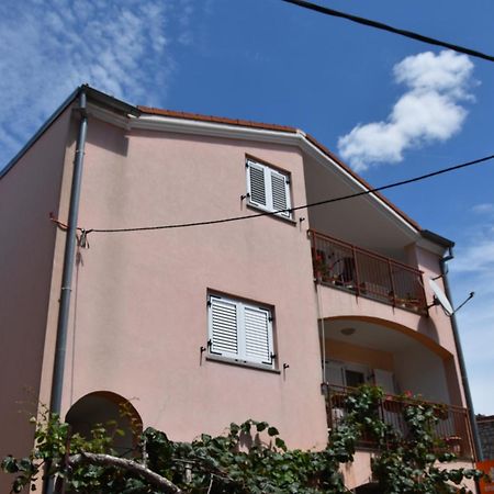 Apartman Branka- Sea view Peroj Bagian luar foto